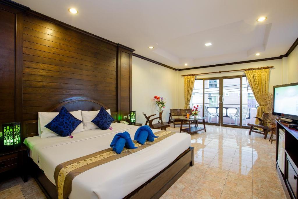 Baan Veerakit Hotel Patong Zimmer foto